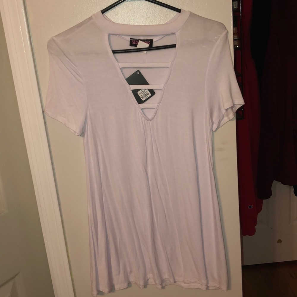 long white top